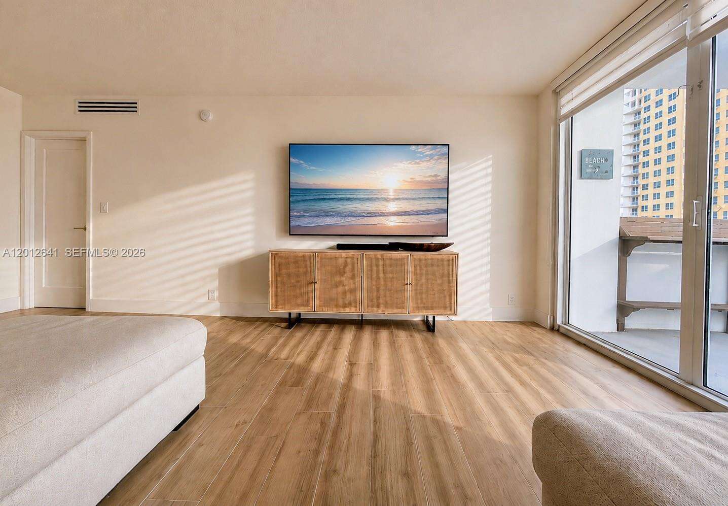 Parker Plaza at 2030 Ocean Dr, Hallandale Beach, FL 33009 - For Sale photo 14