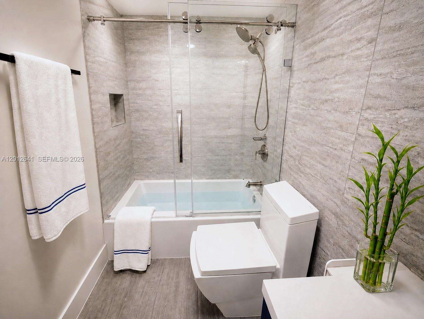 Parker Plaza at 2030 Ocean Dr, Hallandale Beach, FL 33009 - For Sale photo 20