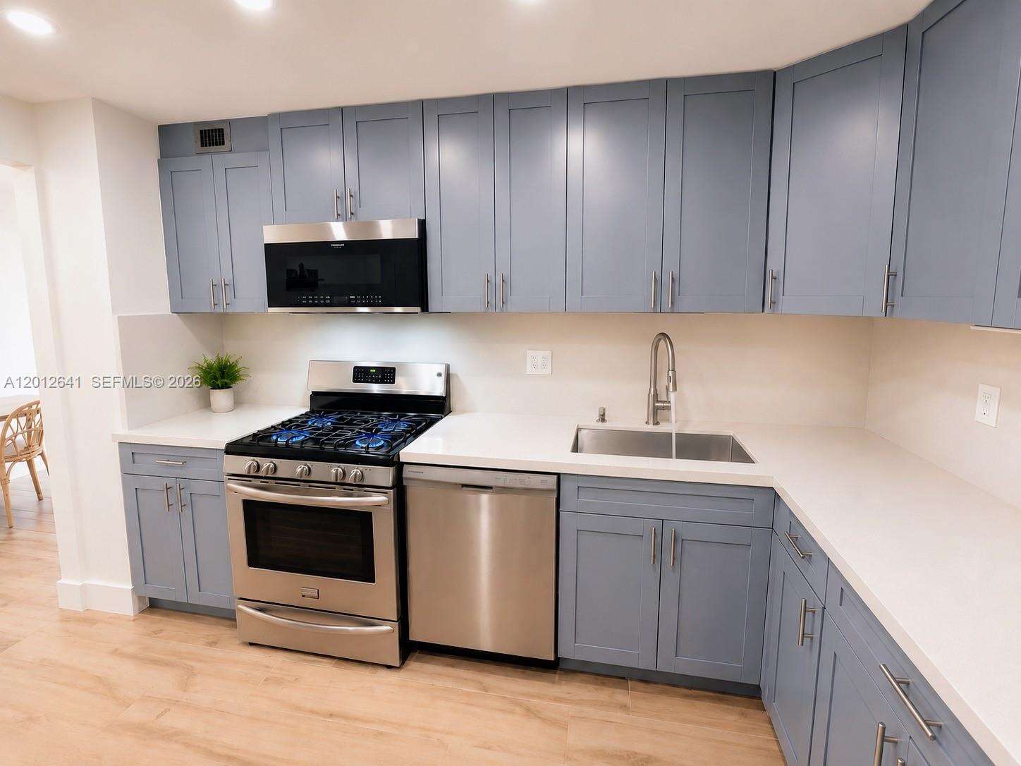 Parker Plaza at 2030 Ocean Dr, Hallandale Beach, FL 33009 - For Sale photo 39