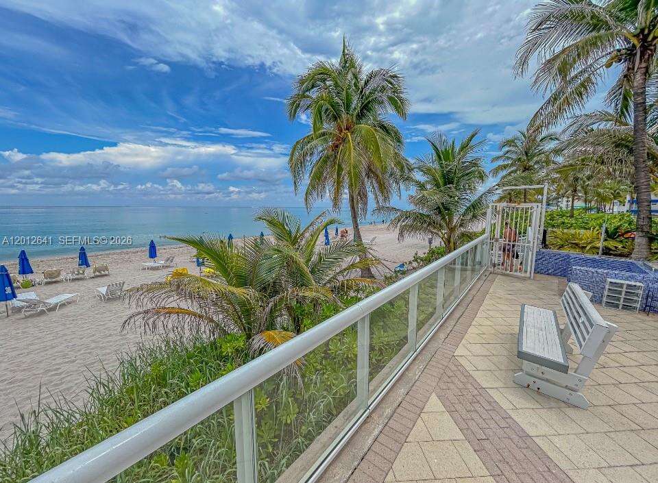 Parker Plaza at 2030 Ocean Dr, Hallandale Beach, FL 33009 - For Sale photo 53