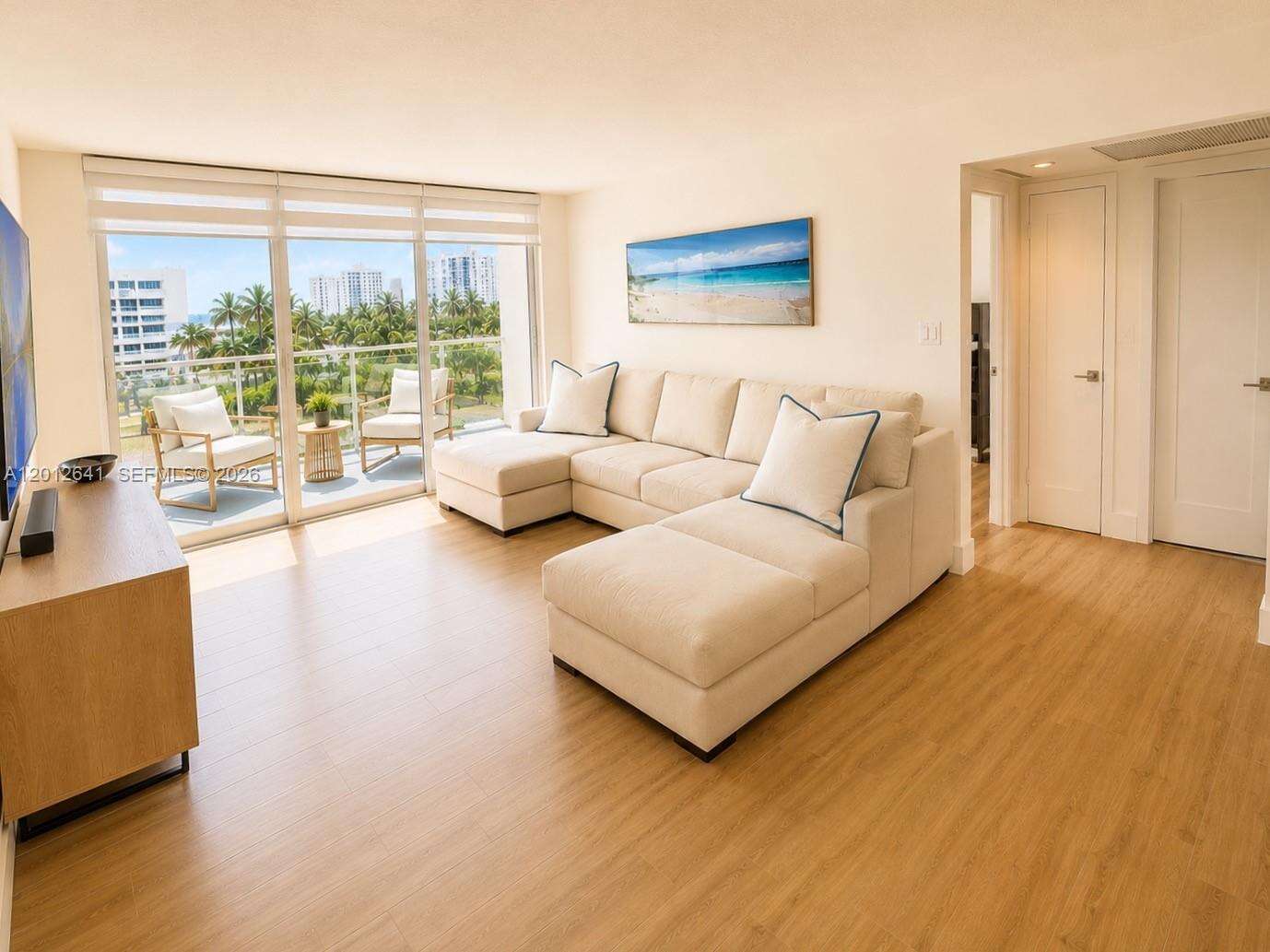 Parker Plaza at 2030 Ocean Dr, Hallandale Beach, FL 33009 - For Sale photo 8