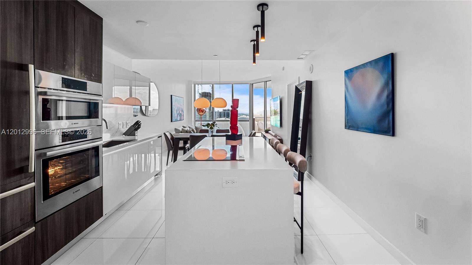 Paramount Miami Worldcenter at 851 1 Ave, Miami, FL 33132 - For Sale photo 1