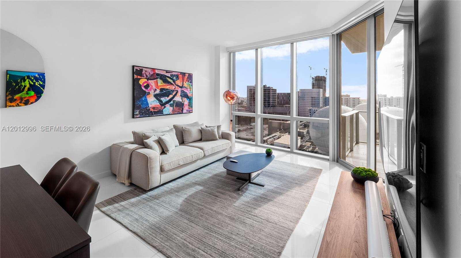 Paramount Miami Worldcenter at 851 1 Ave, Miami, FL 33132 - For Sale photo 9