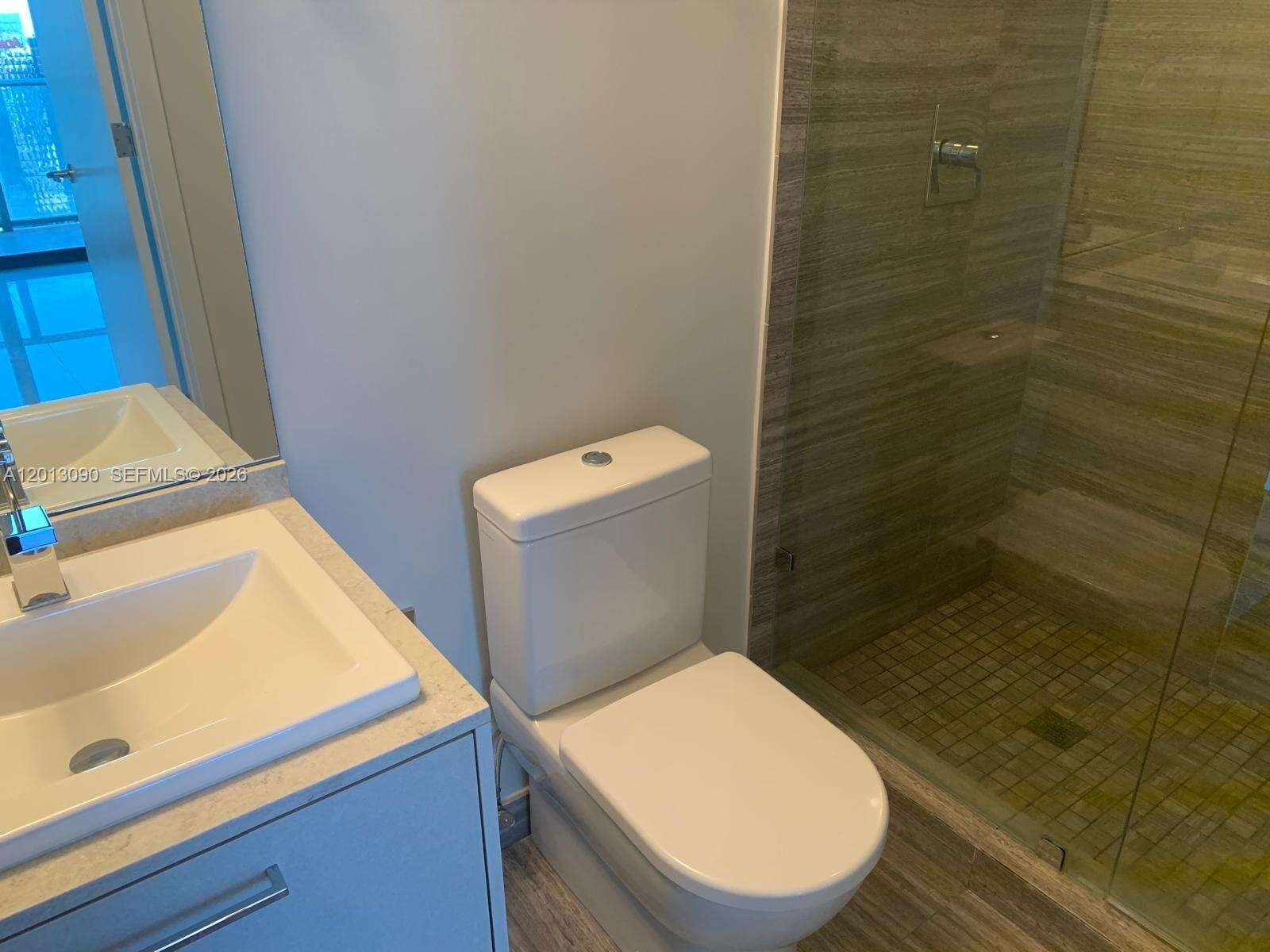 1010 Brickell at 1010 Brickell Ave, Miami, FL 33131 - For Sale photo 15