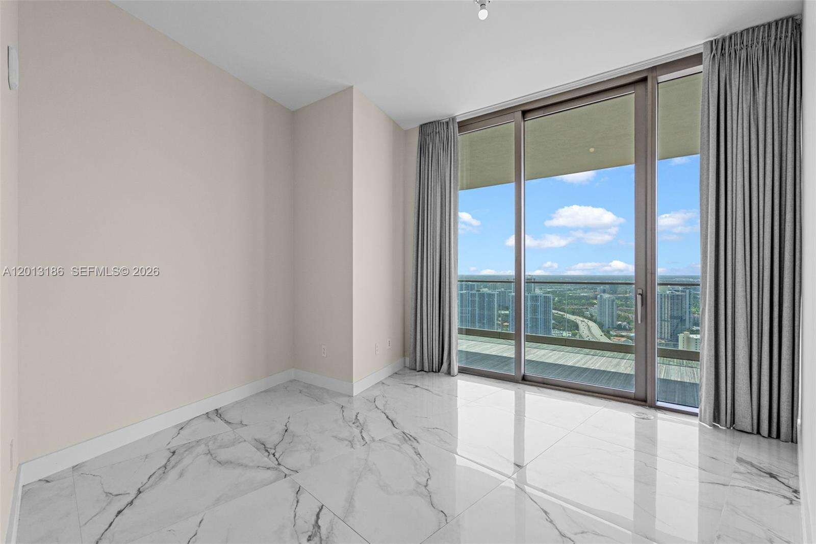 18975 COLLINS - 18975 Collins Ave, Sunny Isles Beach, FL 33160 | Picture 25