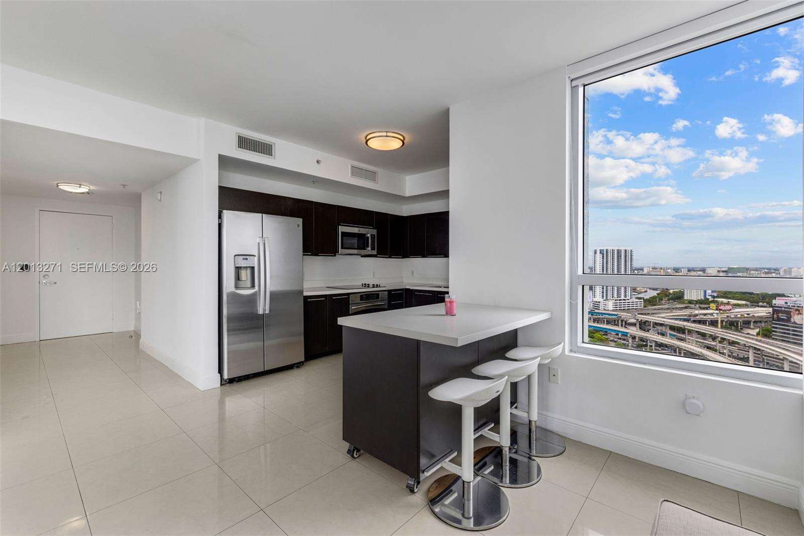 The Ivy at 90 3 St, Miami, FL 33130 - For Sale photo 3