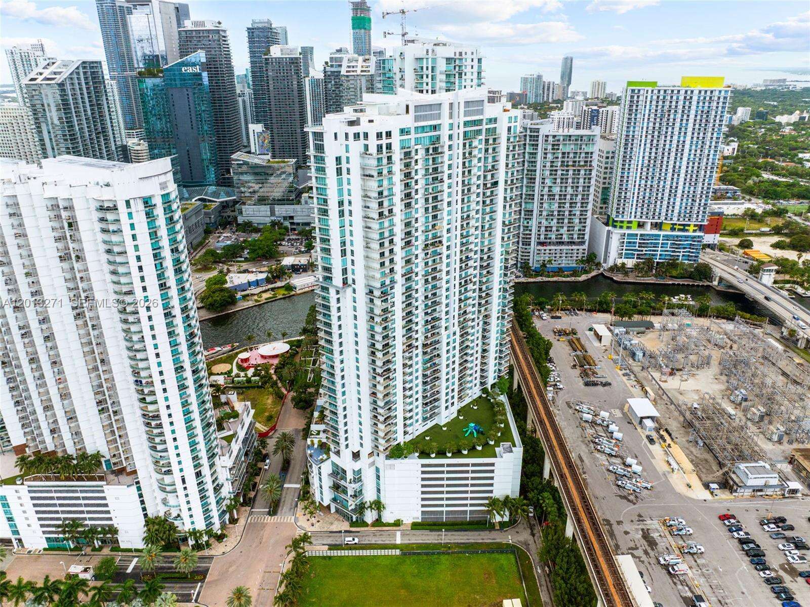 The Ivy at 90 3 St, Miami, FL 33130 - For Sale photo 68