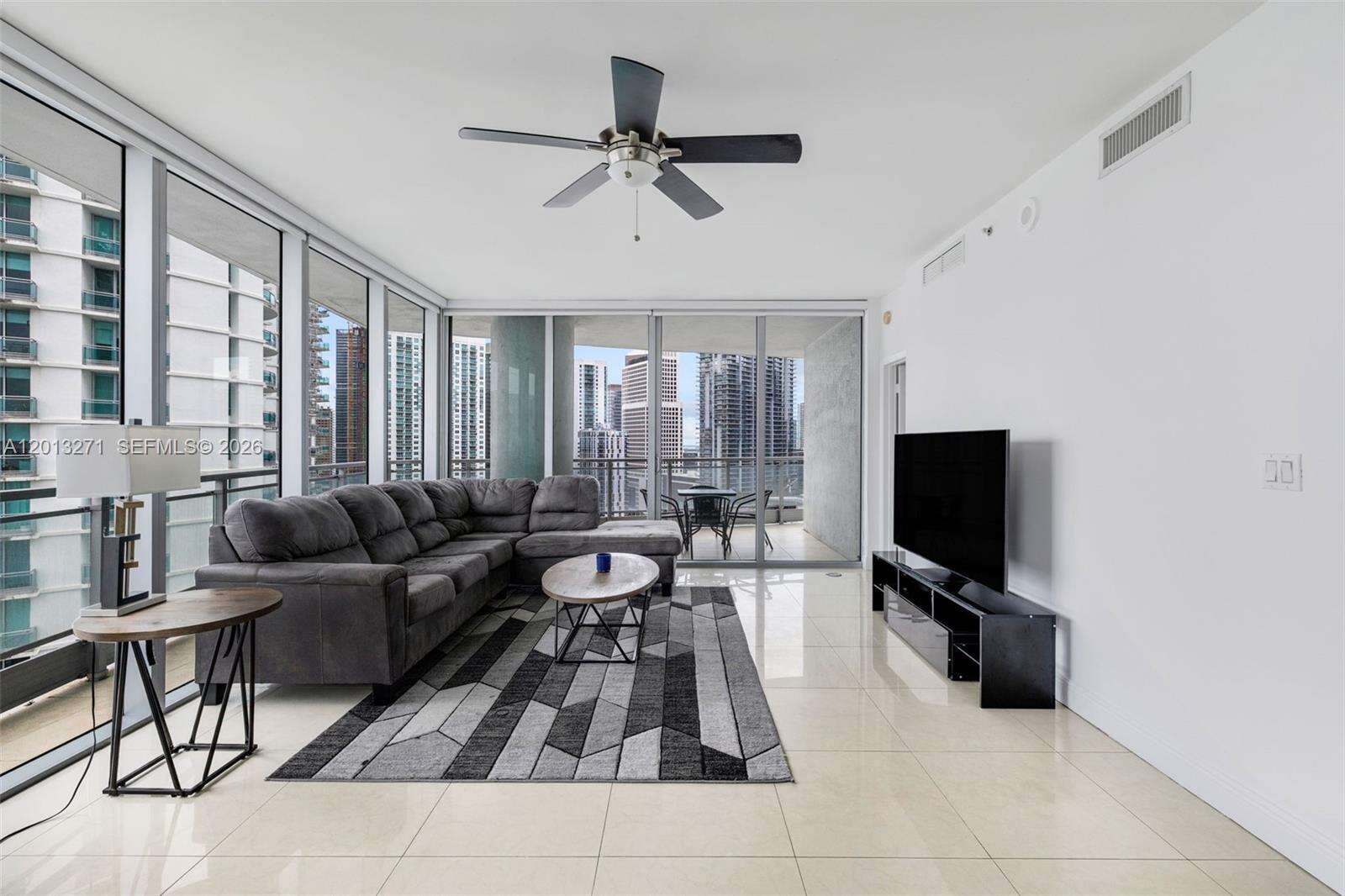 The Ivy at 90 3 St, Miami, FL 33130 - For Sale photo 9