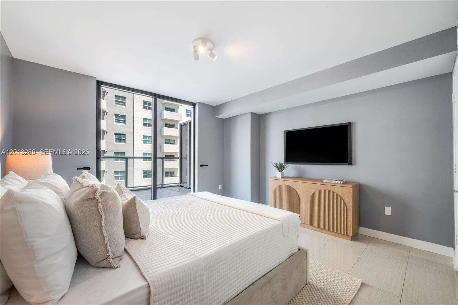 Axis On Brickell at 1111 1 Ave, Miami, FL 33130 - For Sale photo 20