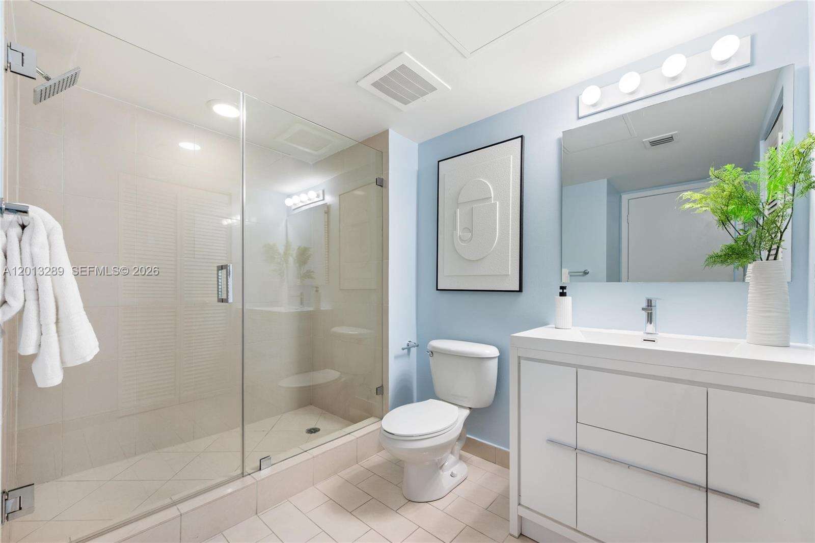 Axis On Brickell at 1111 1 Ave, Miami, FL 33130 - For Sale photo 43