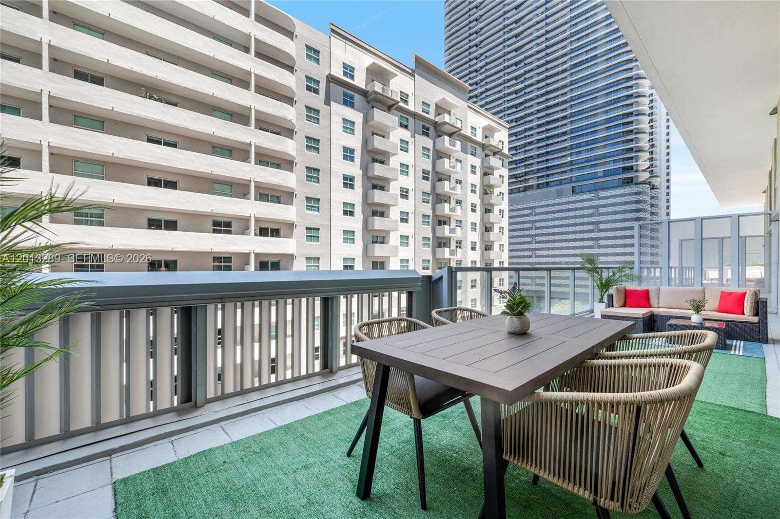 Axis On Brickell at 1111 1 Ave, Miami, FL 33130 - For Sale photo 49