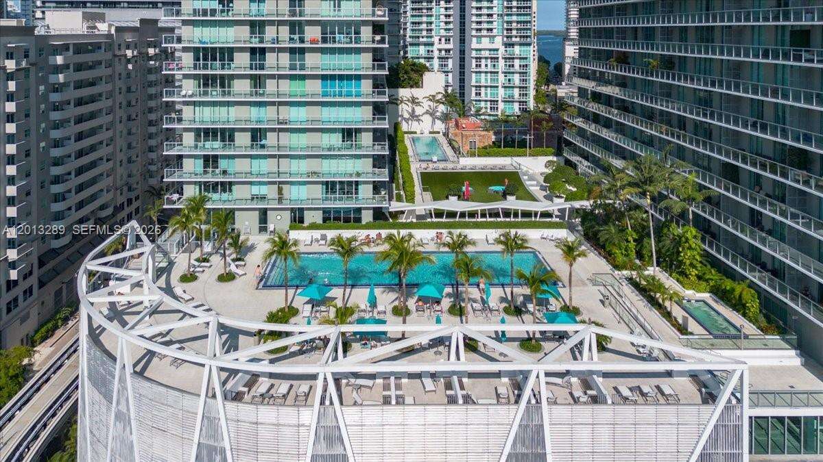 Axis On Brickell at 1111 1 Ave, Miami, FL 33130 - For Sale photo 58