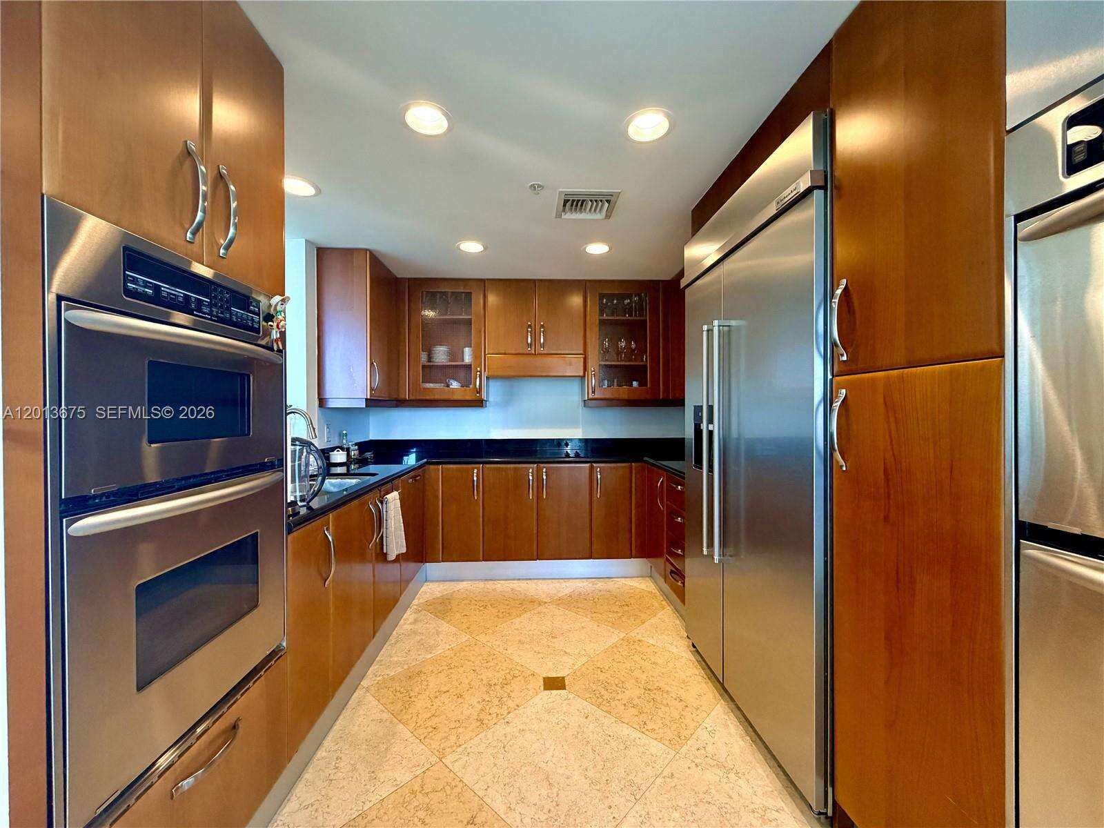 The Parc at 19400 Turnberry Way, Aventura, FL 33180 - For Sale photo 4