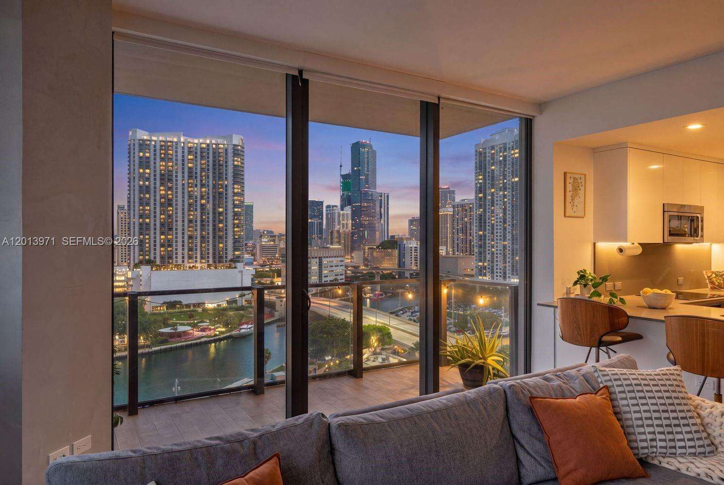 Rise Brickell at 88 7 St, Miami, FL 33130 - For Sale photo 2
