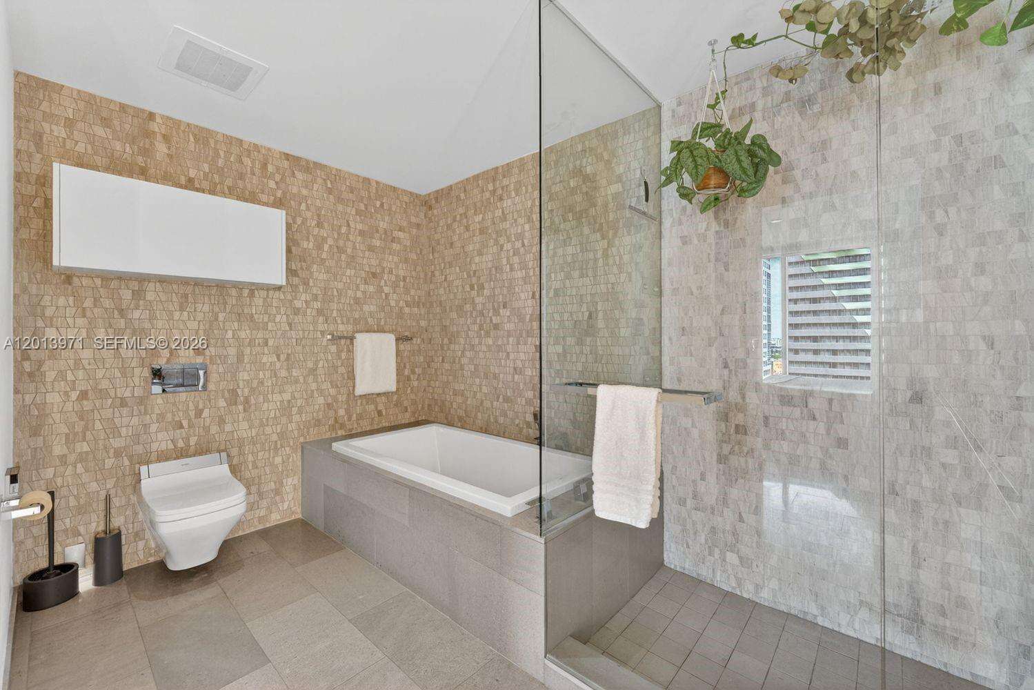 Rise Brickell at 88 7 St, Miami, FL 33130 - For Sale photo 11