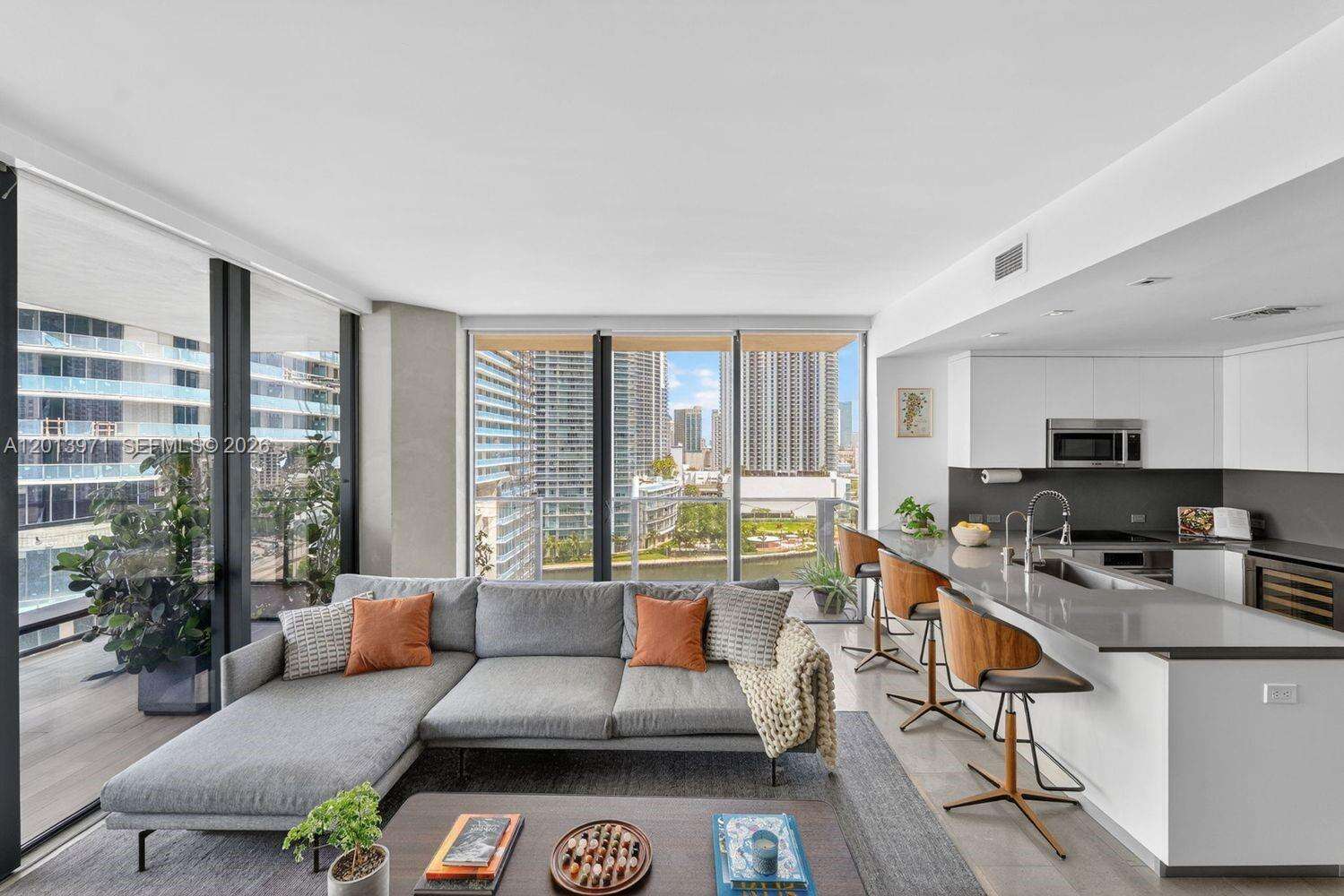 Rise Brickell at 88 7 St, Miami, FL 33130 - For Sale photo 4