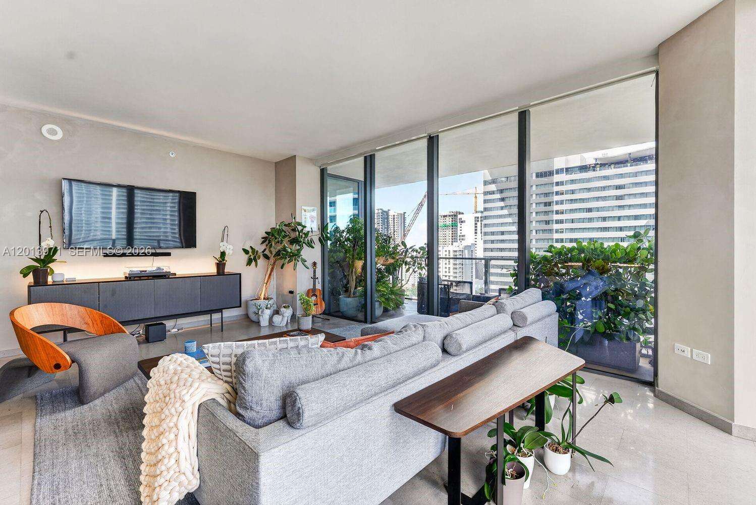 Rise Brickell at 88 7 St, Miami, FL 33130 - For Sale photo 6