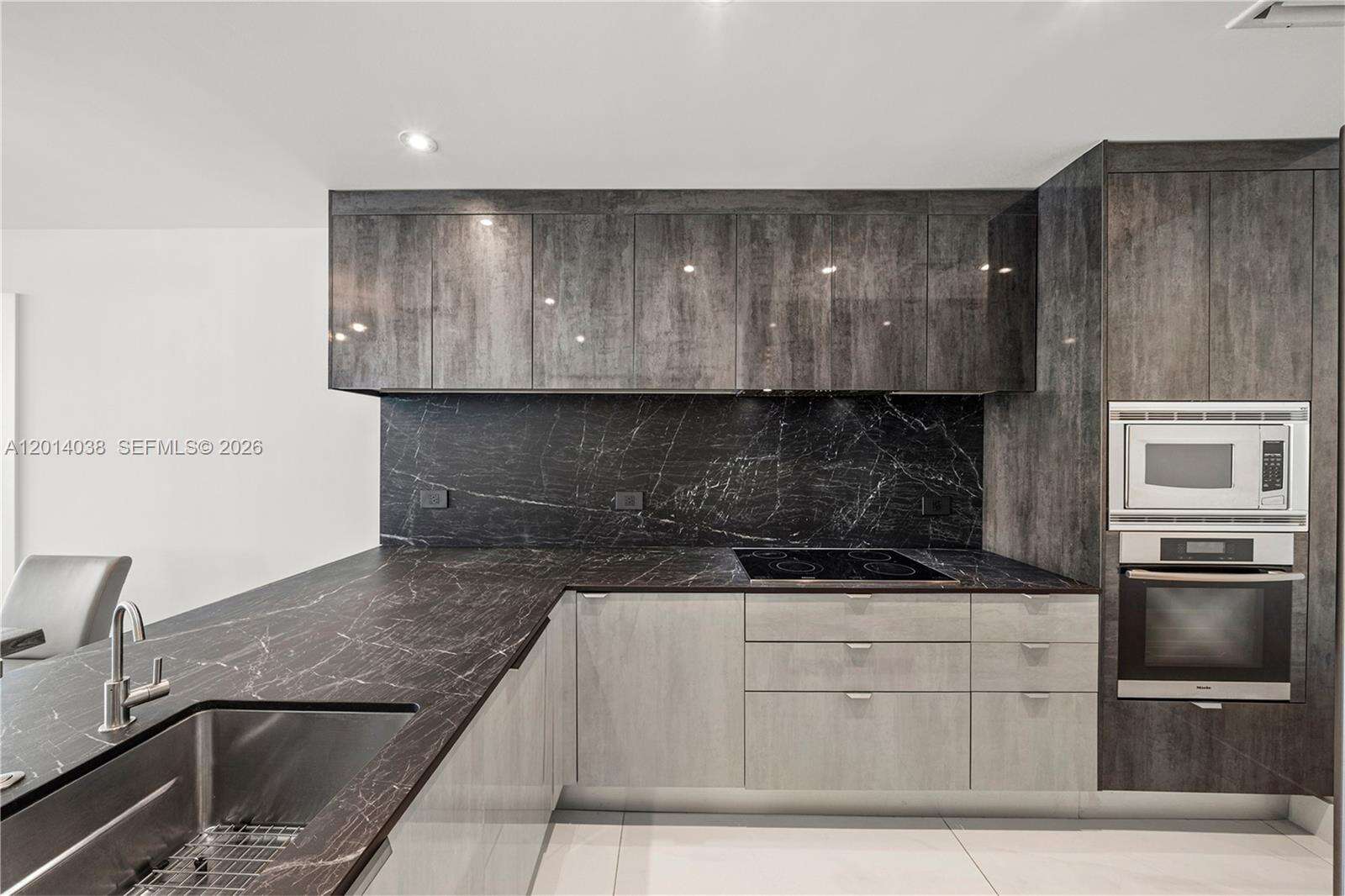 900 Biscayne at 900 Biscayne Blvd, Miami, FL 33132 - For Sale photo 23
