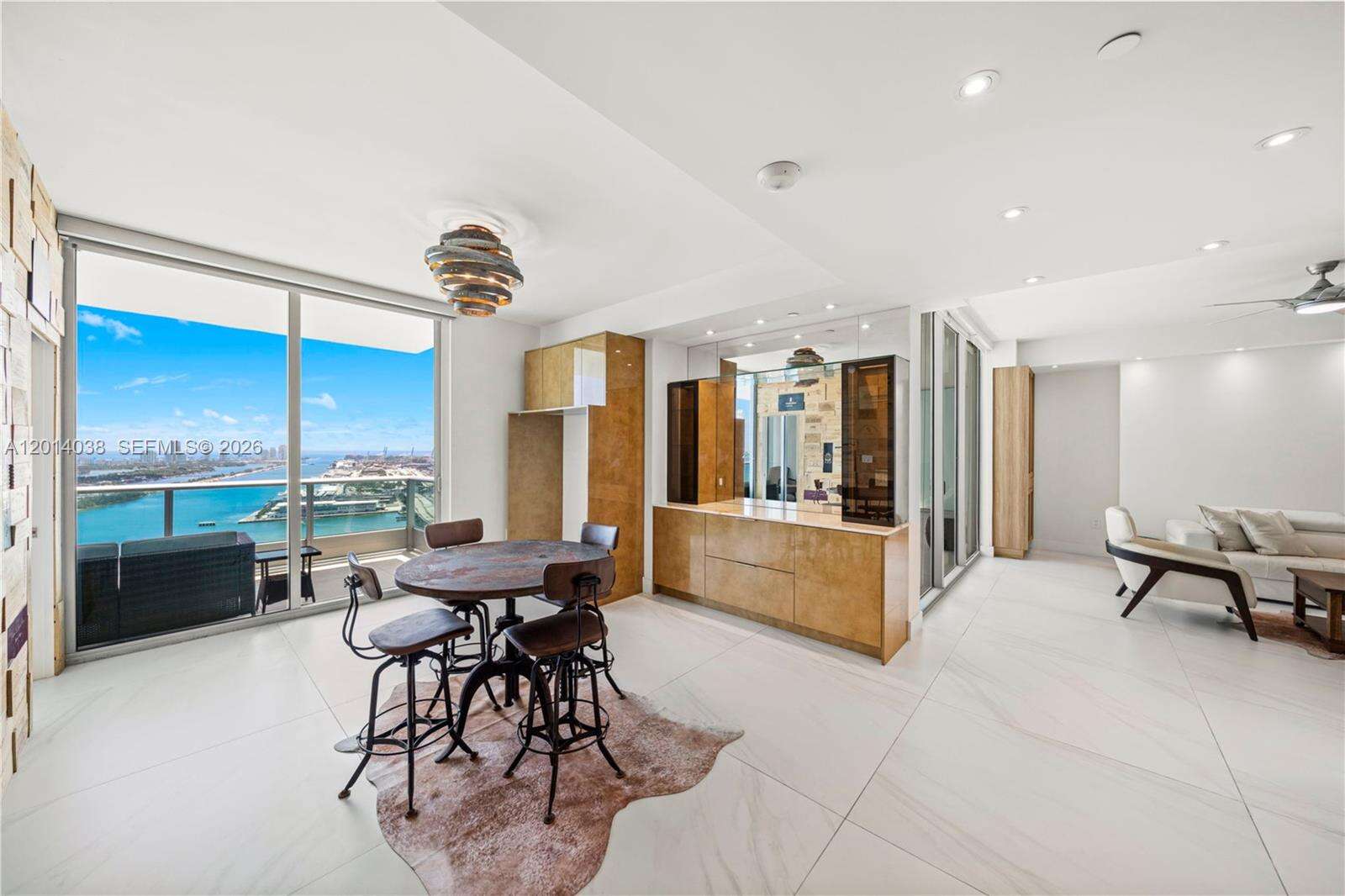 900 Biscayne at 900 Biscayne Blvd, Miami, FL 33132 - For Sale photo 31