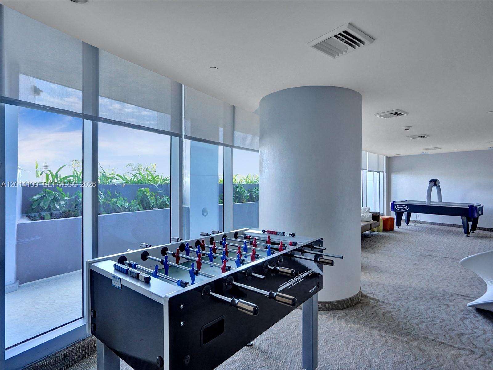 Jade Beach at 17001 Collins Ave, Sunny Isles Beach, FL 33160 - For Sale photo 23