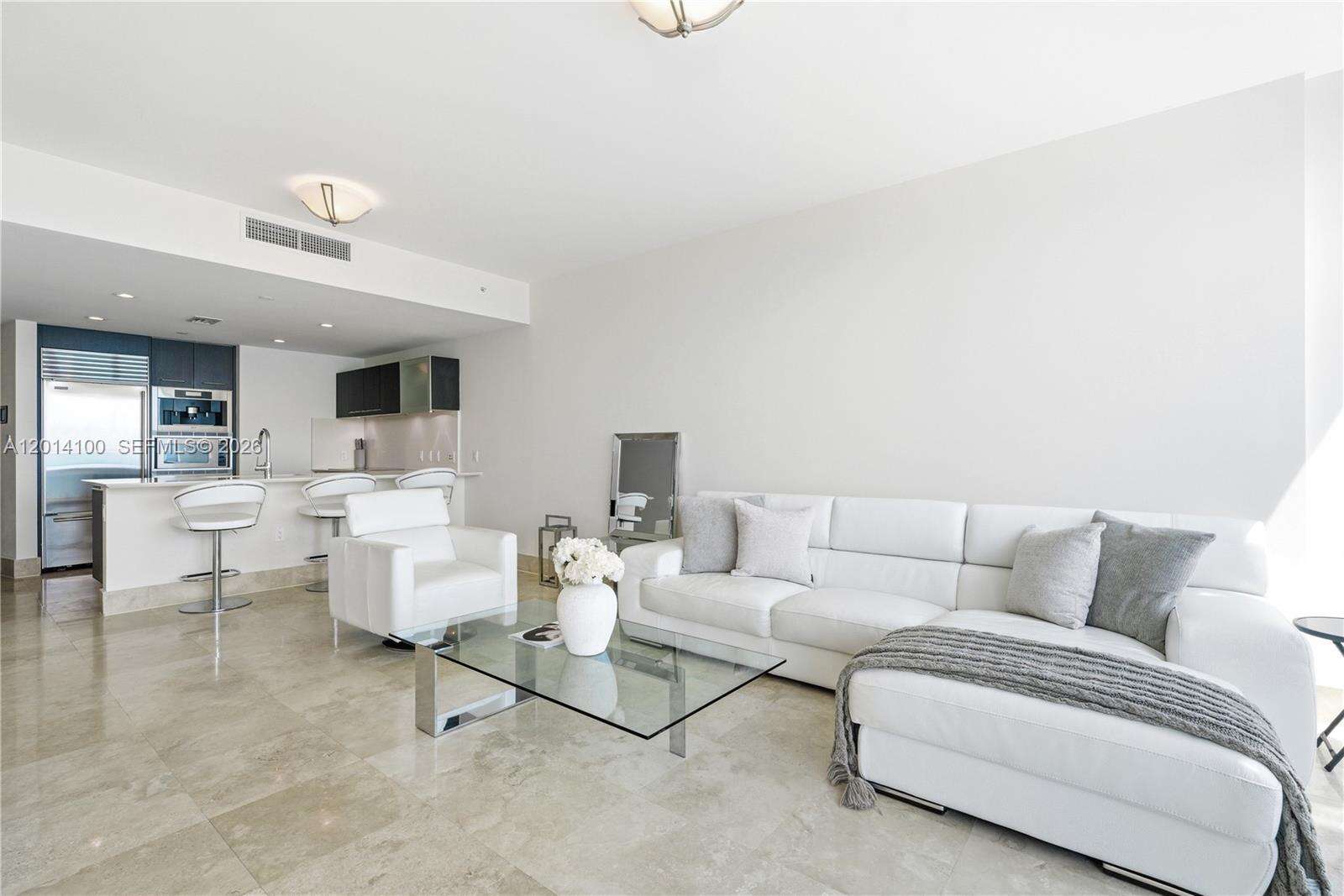 Jade Beach at 17001 Collins Ave, Sunny Isles Beach, FL 33160 - For Sale photo 4