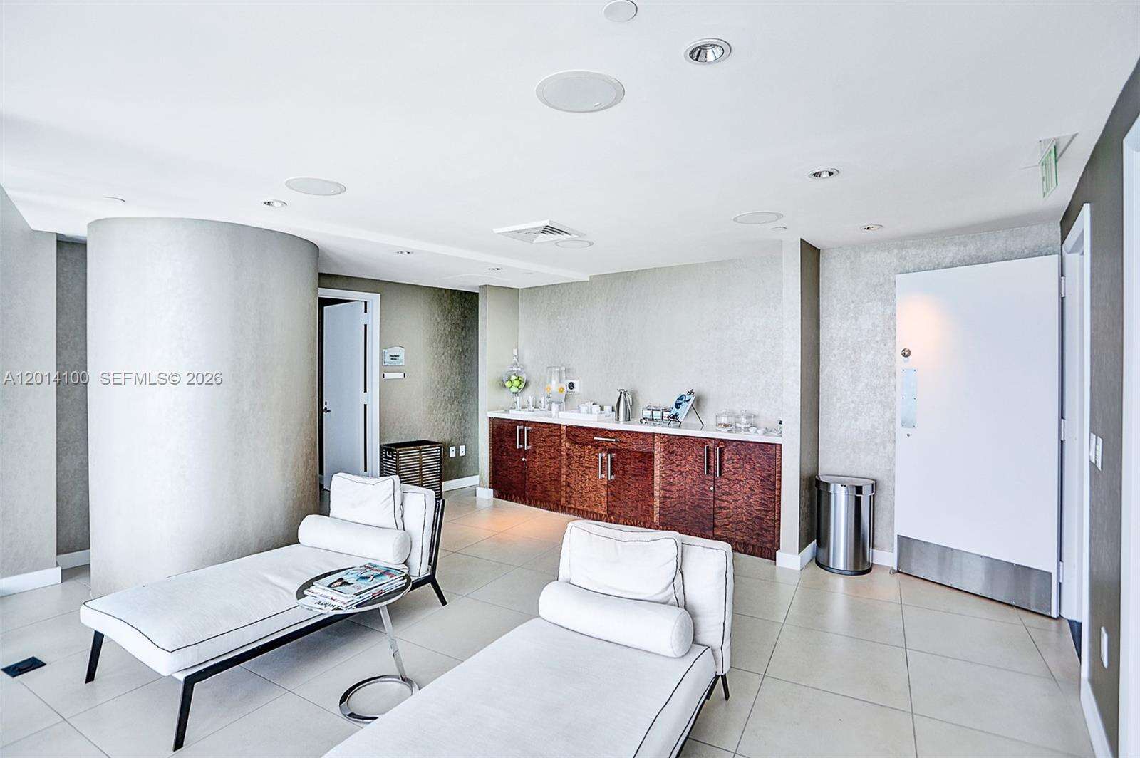 Jade Beach at 17001 Collins Ave, Sunny Isles Beach, FL 33160 - For Sale photo 43