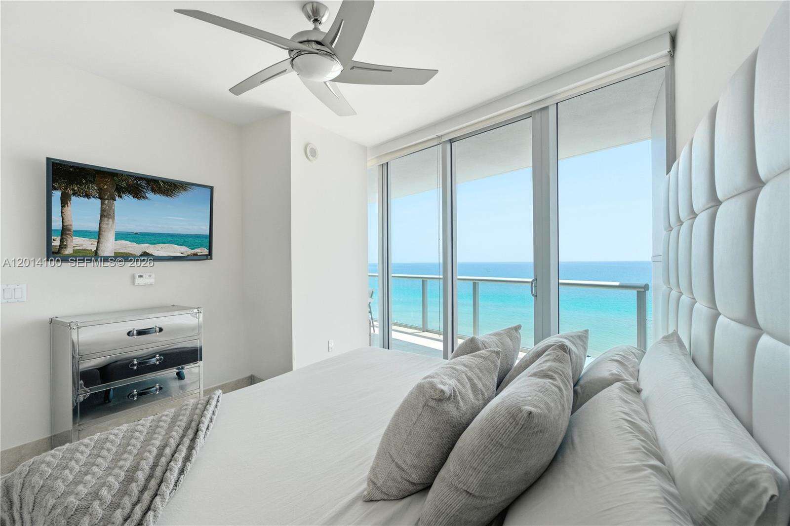 Jade Beach at 17001 Collins Ave, Sunny Isles Beach, FL 33160 - For Sale photo 6