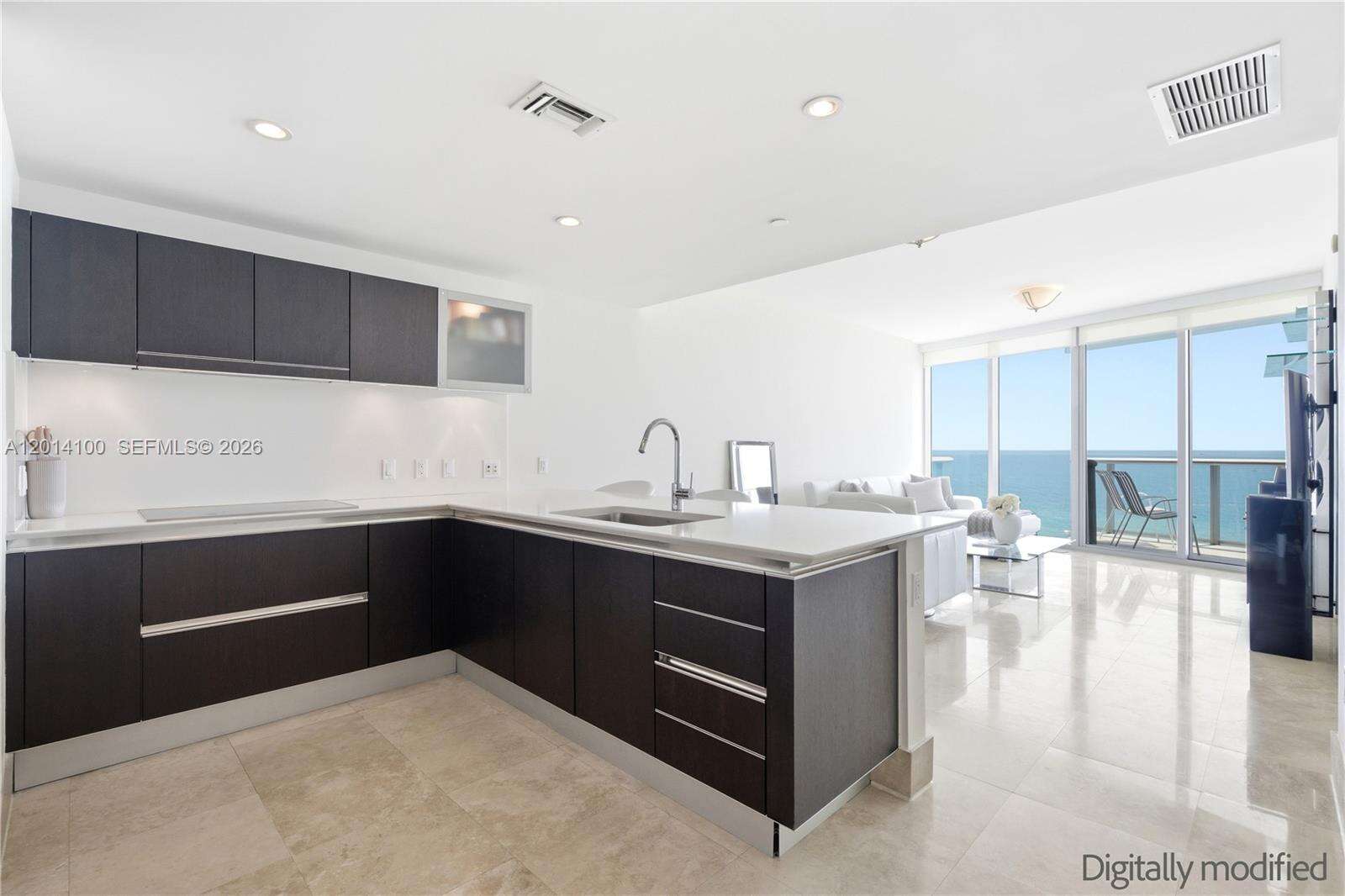 Jade Beach at 17001 Collins Ave, Sunny Isles Beach, FL 33160 - For Sale photo 8