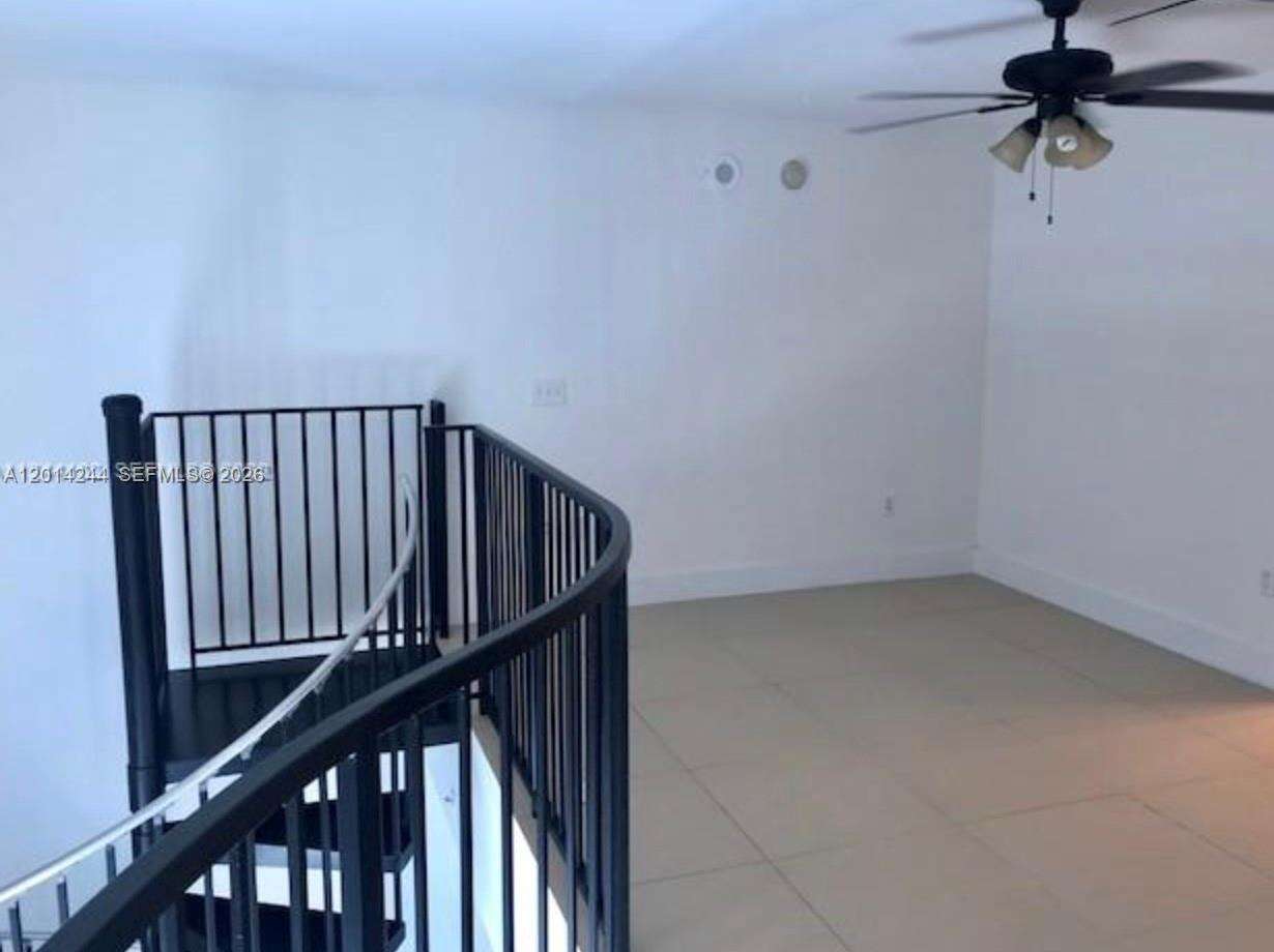 Met 1 at 300 Biscayne Blvd, Miami, FL 33131 - For Sale photo 5