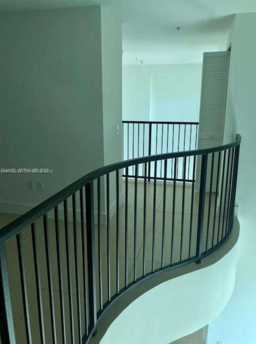 Met 1 at 300 Biscayne Blvd, Miami, FL 33131 - For Sale photo 6