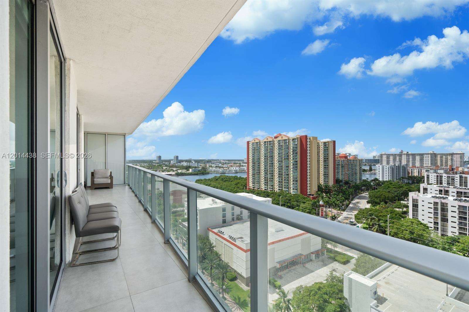 PARQUE TOWERS - 300 Sunny Isles Blvd, Sunny Isles Beach, FL 33160 | Picture 28
