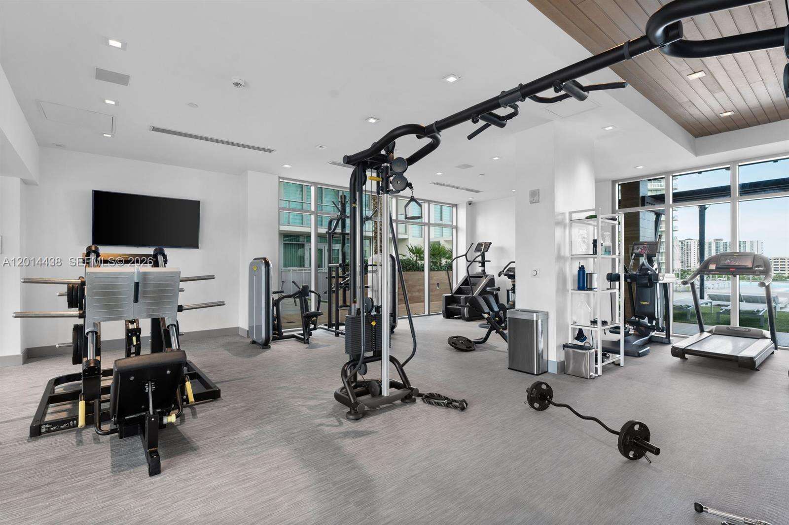 PARQUE TOWERS - 300 Sunny Isles Blvd, Sunny Isles Beach, FL 33160 | Picture 44