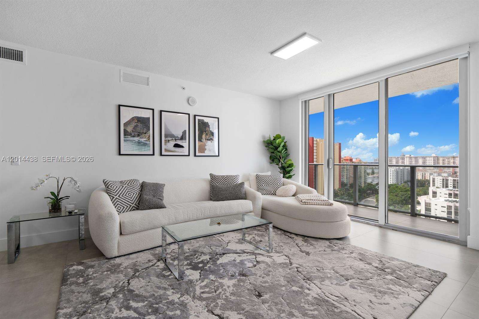 PARQUE TOWERS - 300 Sunny Isles Blvd, Sunny Isles Beach, FL 33160 | Picture 6