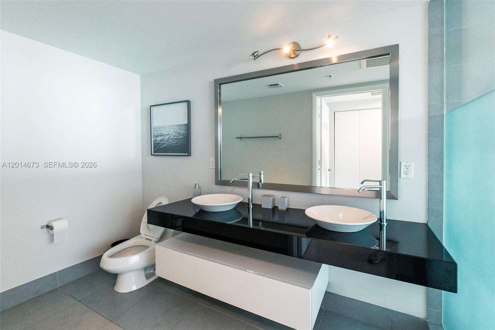 Mint at 92 3 St, Miami, FL 33130 - For Sale photo 4