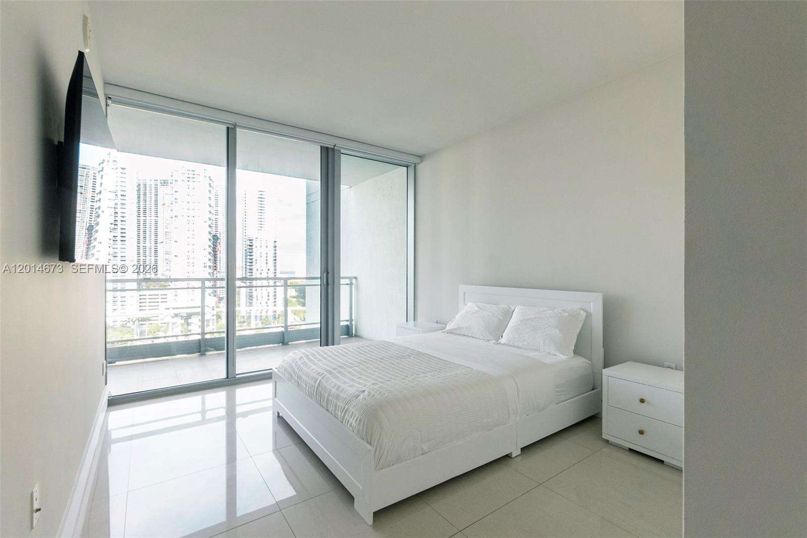 Mint at 92 3 St, Miami, FL 33130 - For Sale photo 5