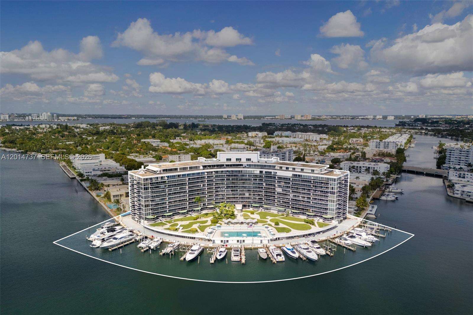 King Cole at 900 Bay Dr, Miami Beach, FL 33141 - For Sale photo 1