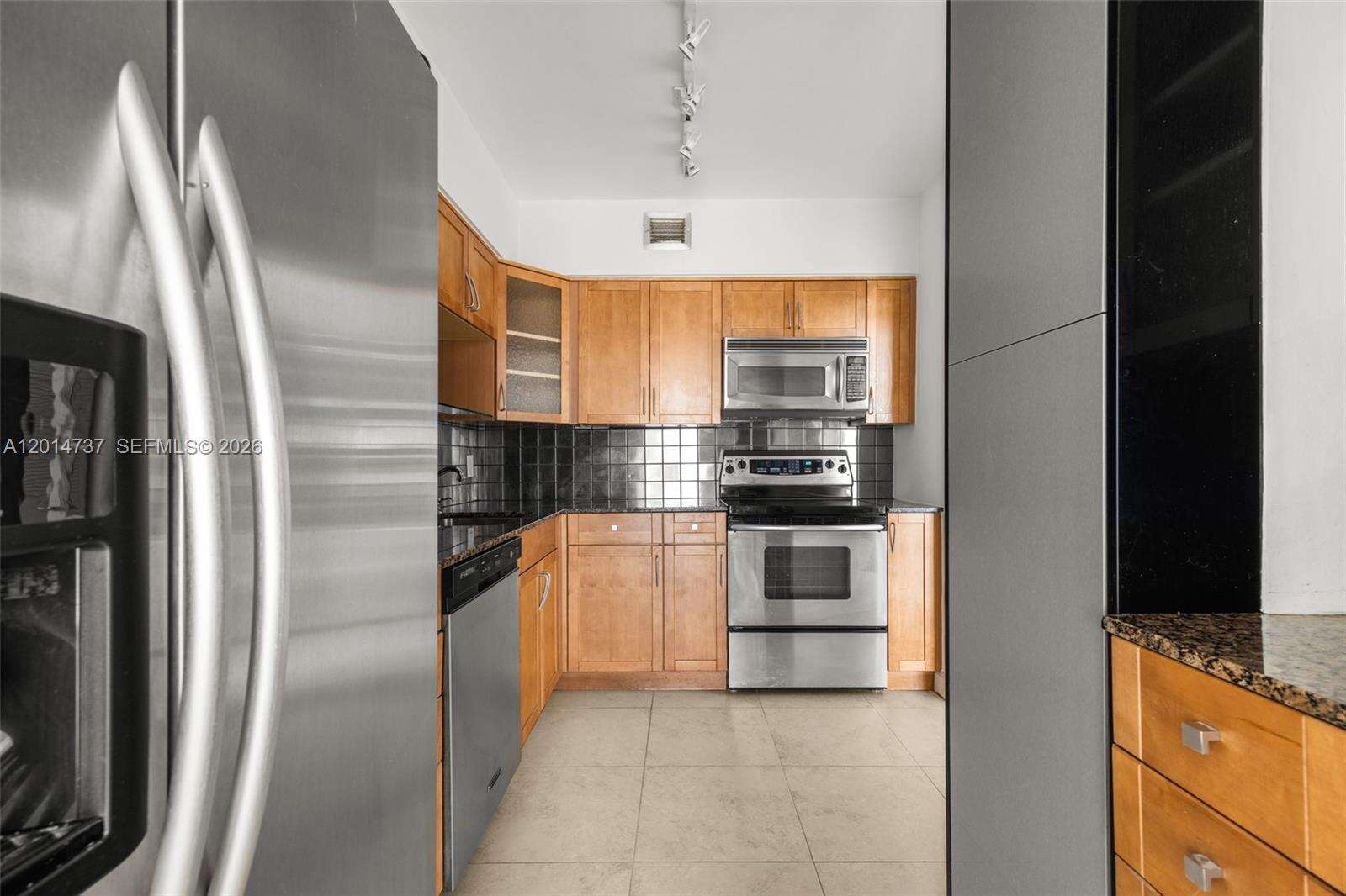 King Cole at 900 Bay Dr, Miami Beach, FL 33141 - For Sale photo 14