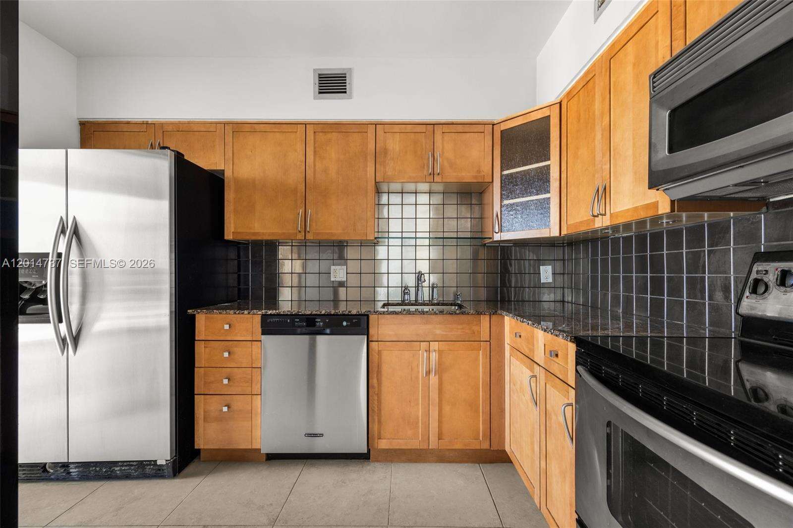 King Cole at 900 Bay Dr, Miami Beach, FL 33141 - For Sale photo 15