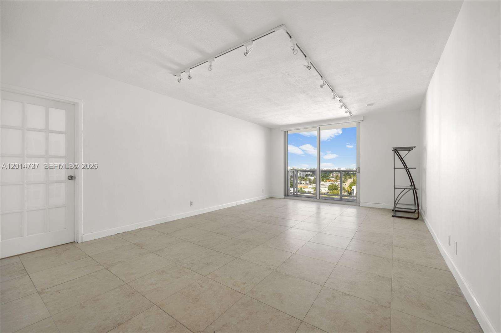 King Cole at 900 Bay Dr, Miami Beach, FL 33141 - For Sale photo 22