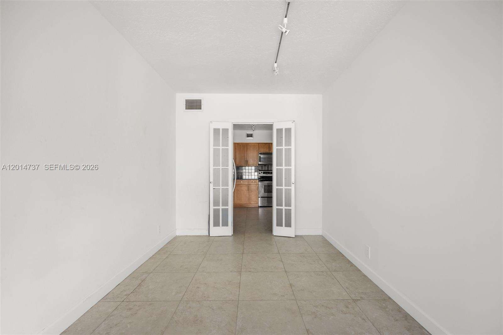 King Cole at 900 Bay Dr, Miami Beach, FL 33141 - For Sale photo 23