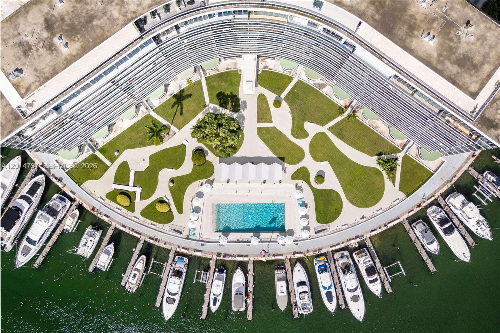 King Cole at 900 Bay Dr, Miami Beach, FL 33141 - For Sale photo 34