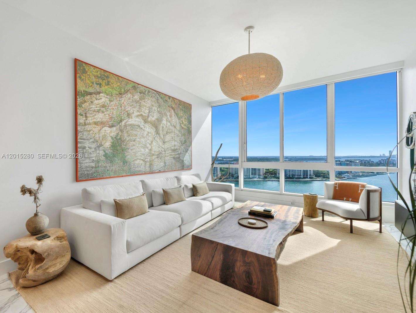 Continuum South Tower at 100 Pointe Dr, Miami Beach, FL 33139 - For Sale photo 14