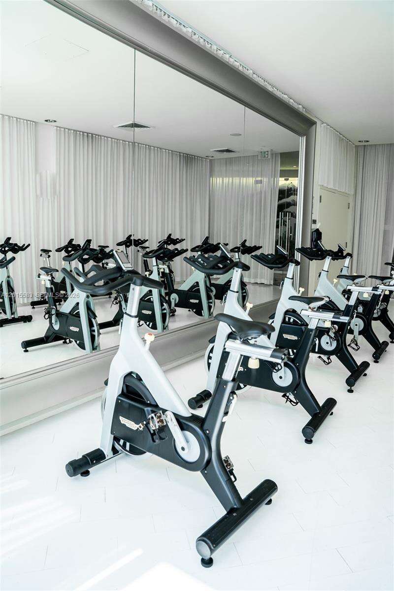 Icon Brickell 1 at 465 Brickell Ave, Miami, FL 33131 - For Sale photo 35