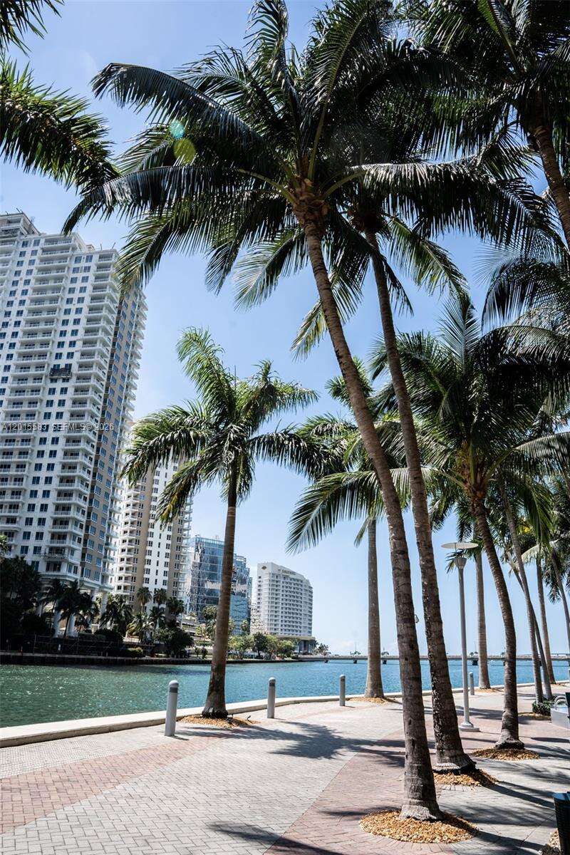 Icon Brickell 1 at 465 Brickell Ave, Miami, FL 33131 - For Sale photo 44