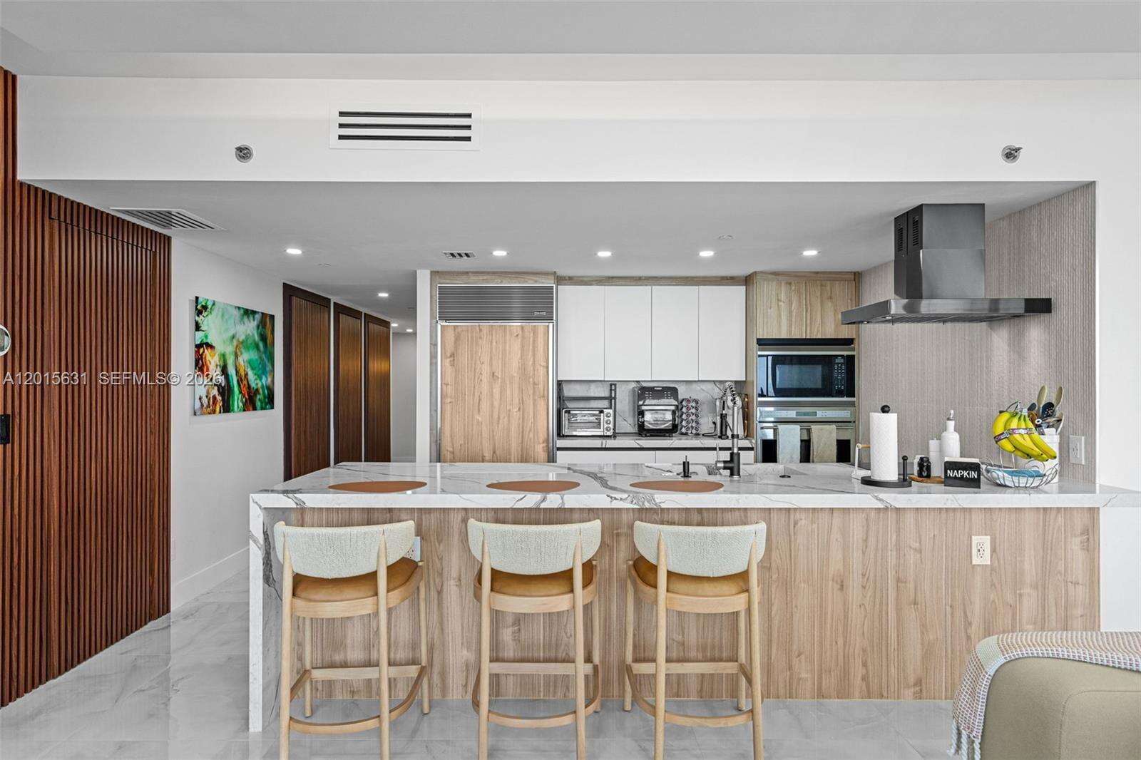 Icon Brickell 1 at 465 Brickell Ave, Miami, FL 33131 - For Sale photo 12
