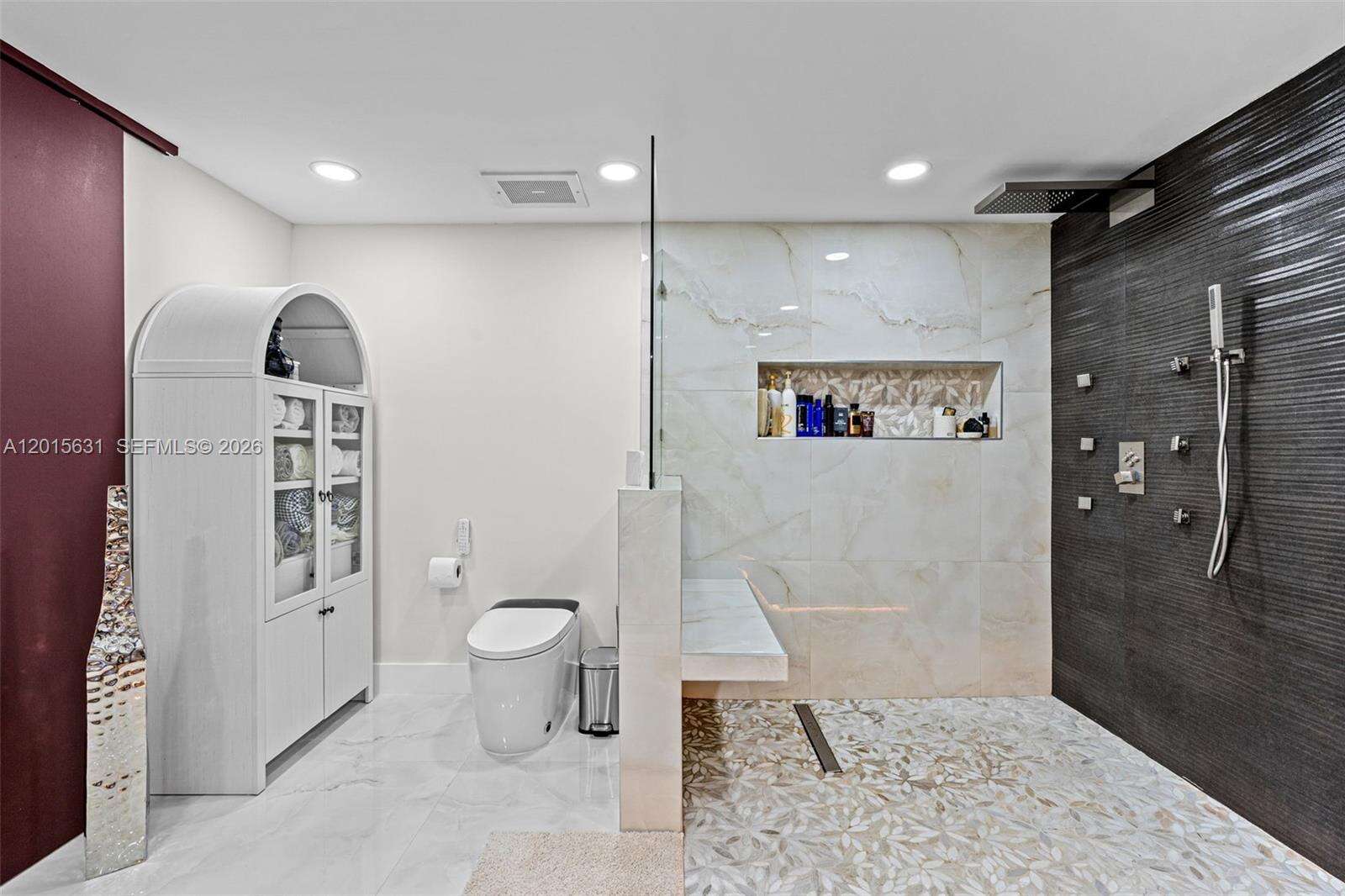Icon Brickell 1 at 465 Brickell Ave, Miami, FL 33131 - For Sale photo 32