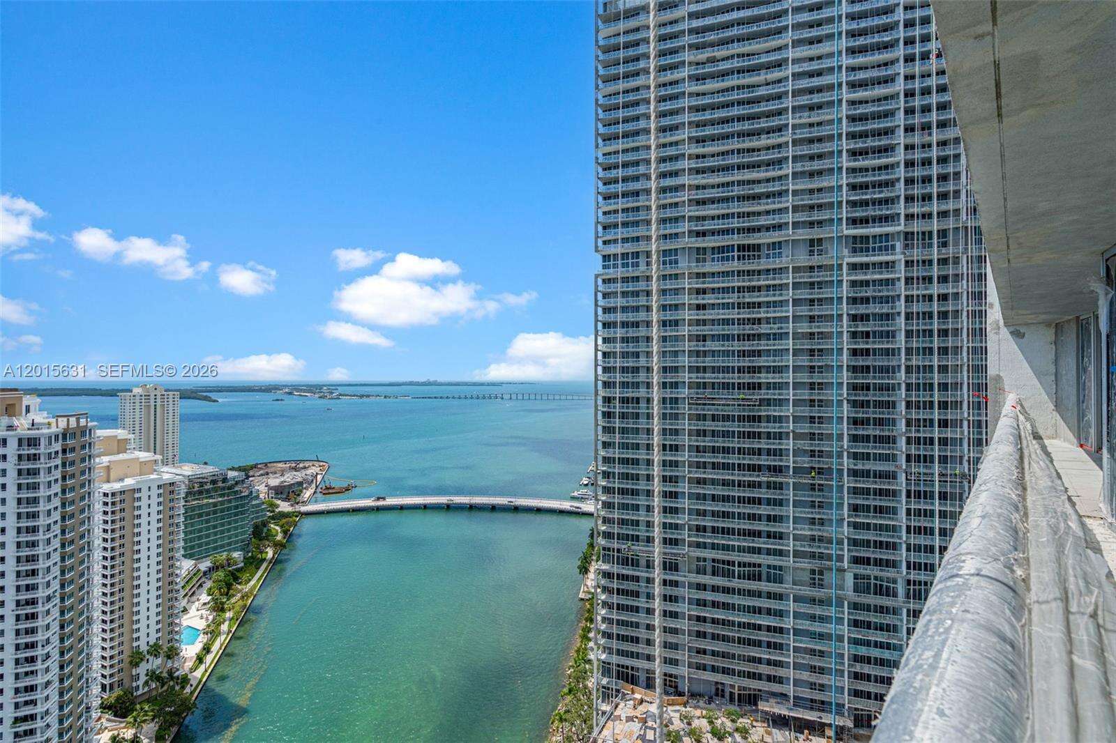Icon Brickell 1 at 465 Brickell Ave, Miami, FL 33131 - For Sale photo 35