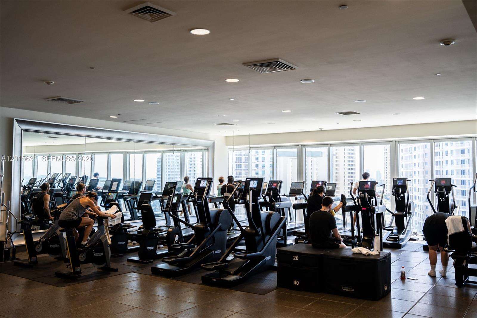 Icon Brickell 1 at 465 Brickell Ave, Miami, FL 33131 - For Sale photo 45