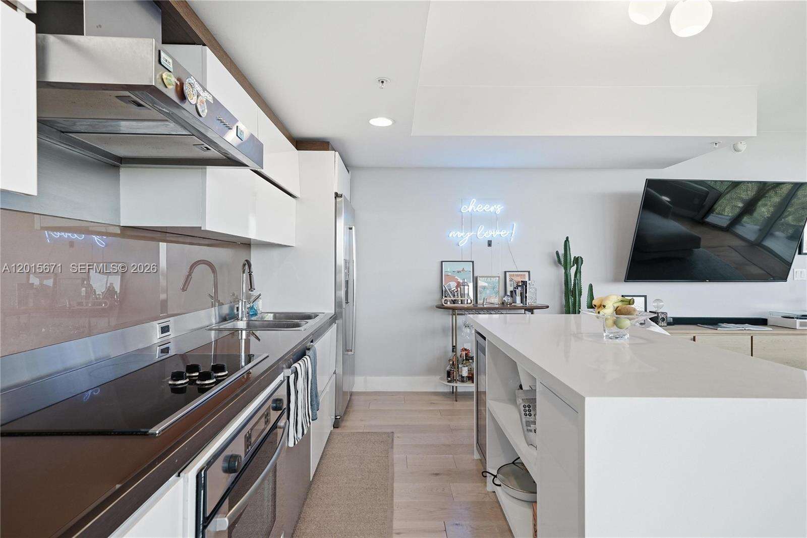 Artepark North at 2155 Washington Ct, Miami Beach, FL 33139 - For Sale photo 11