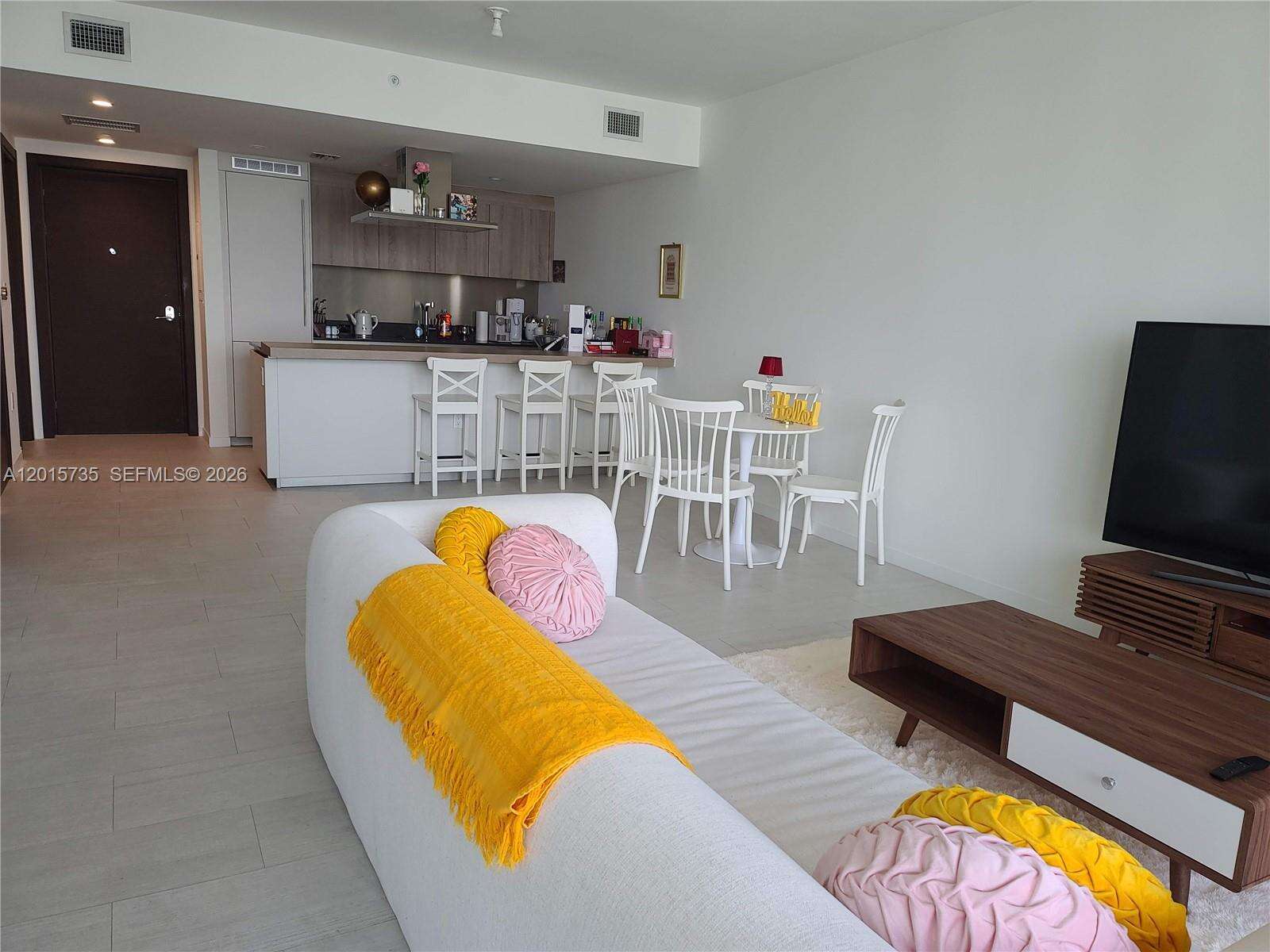 Brickell Flatiron at 1000 Brickell Plz, Miami, FL 33131 - For Sale photo 5